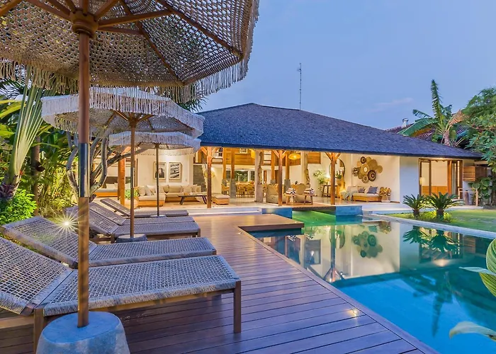 Villa Tropical 5br & 20m Pool, Sleeps 12 *