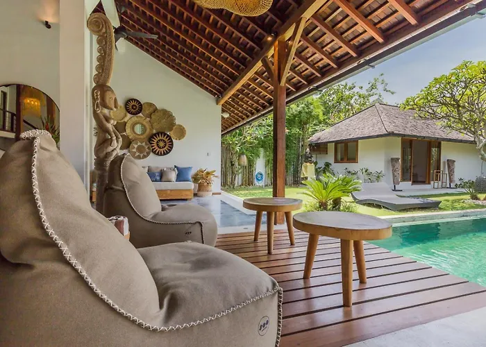 Tropical 5br & 20m Pool, Sleeps 12 *