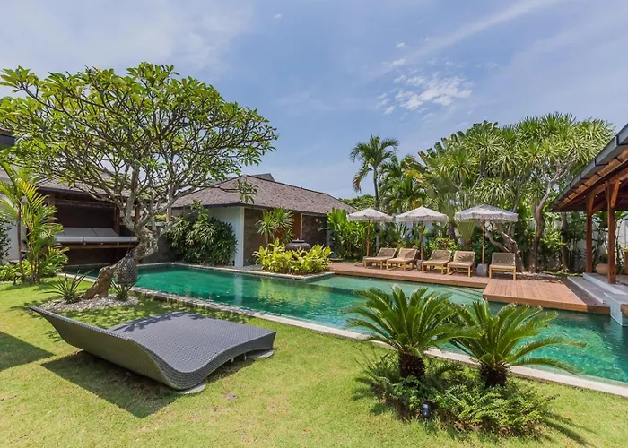 Villa Tropical 5br & 20m Pool, Sleeps 12 *